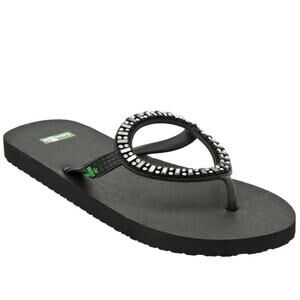 SANUK Size 6 Sandal Ibiza Monaco Thong Flip Flop Embellished Rhinestones Black